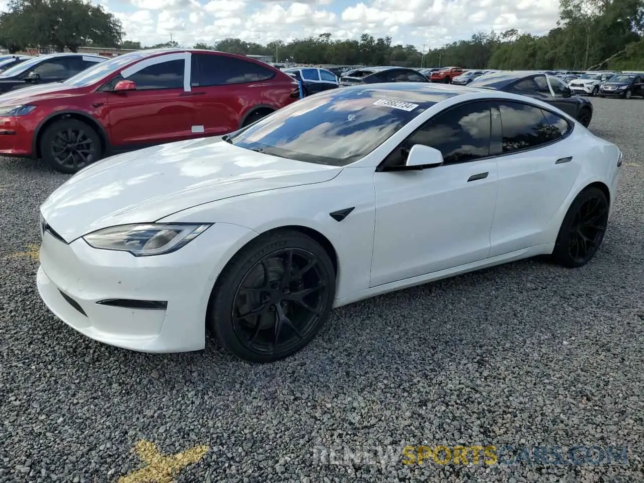 1 Photograph of a damaged car 5YJSA1E60MF439859 TESLA MODEL S 2021