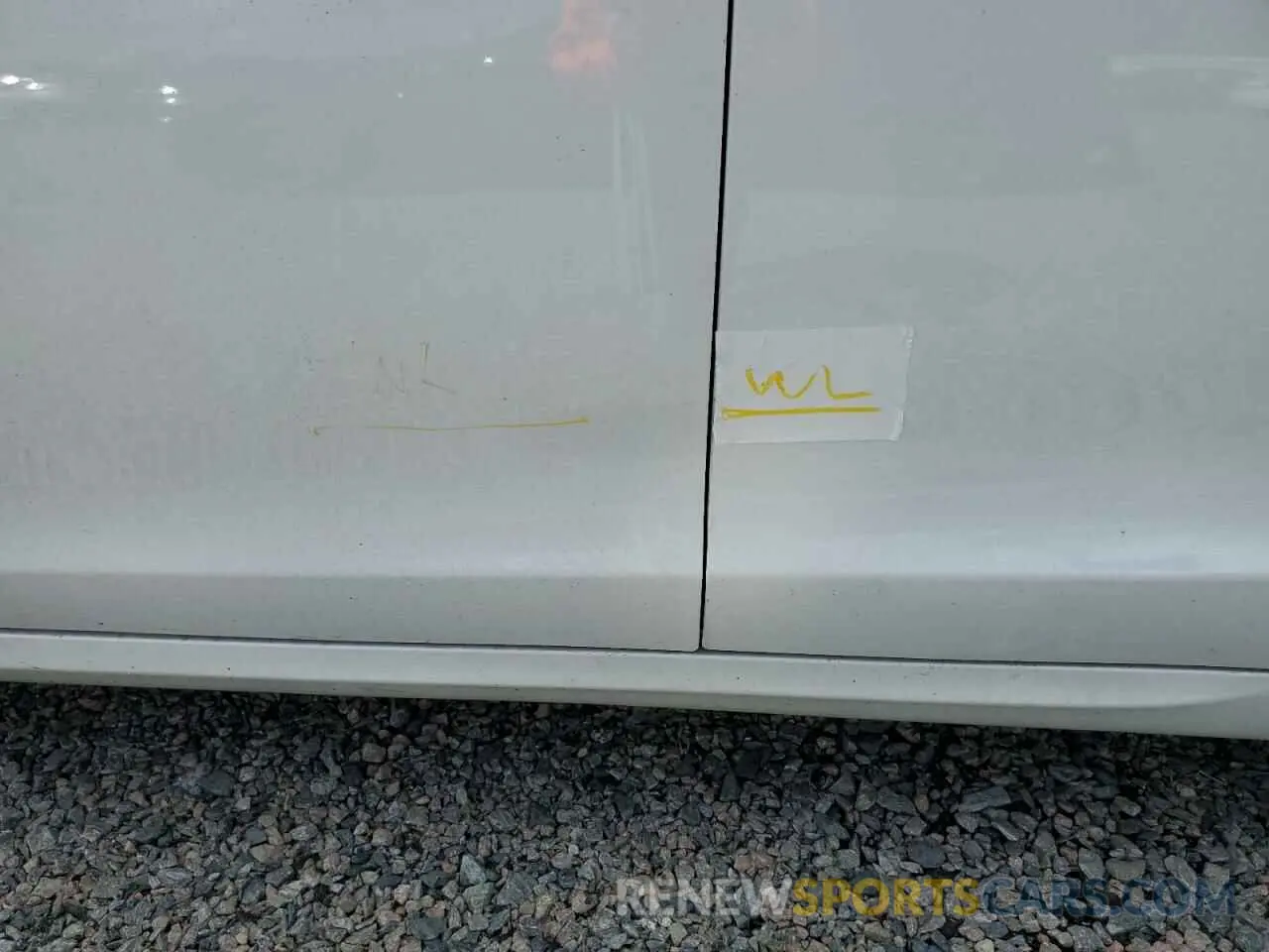 12 Photograph of a damaged car 5YJSA1E60MF439859 TESLA MODEL S 2021