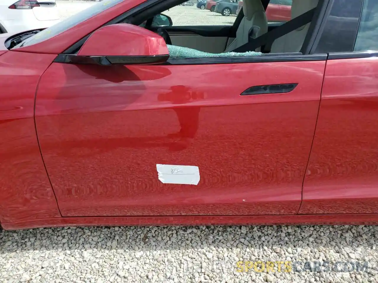 9 Photograph of a damaged car 5YJSA1E61MF438591 TESLA MODEL S 2021