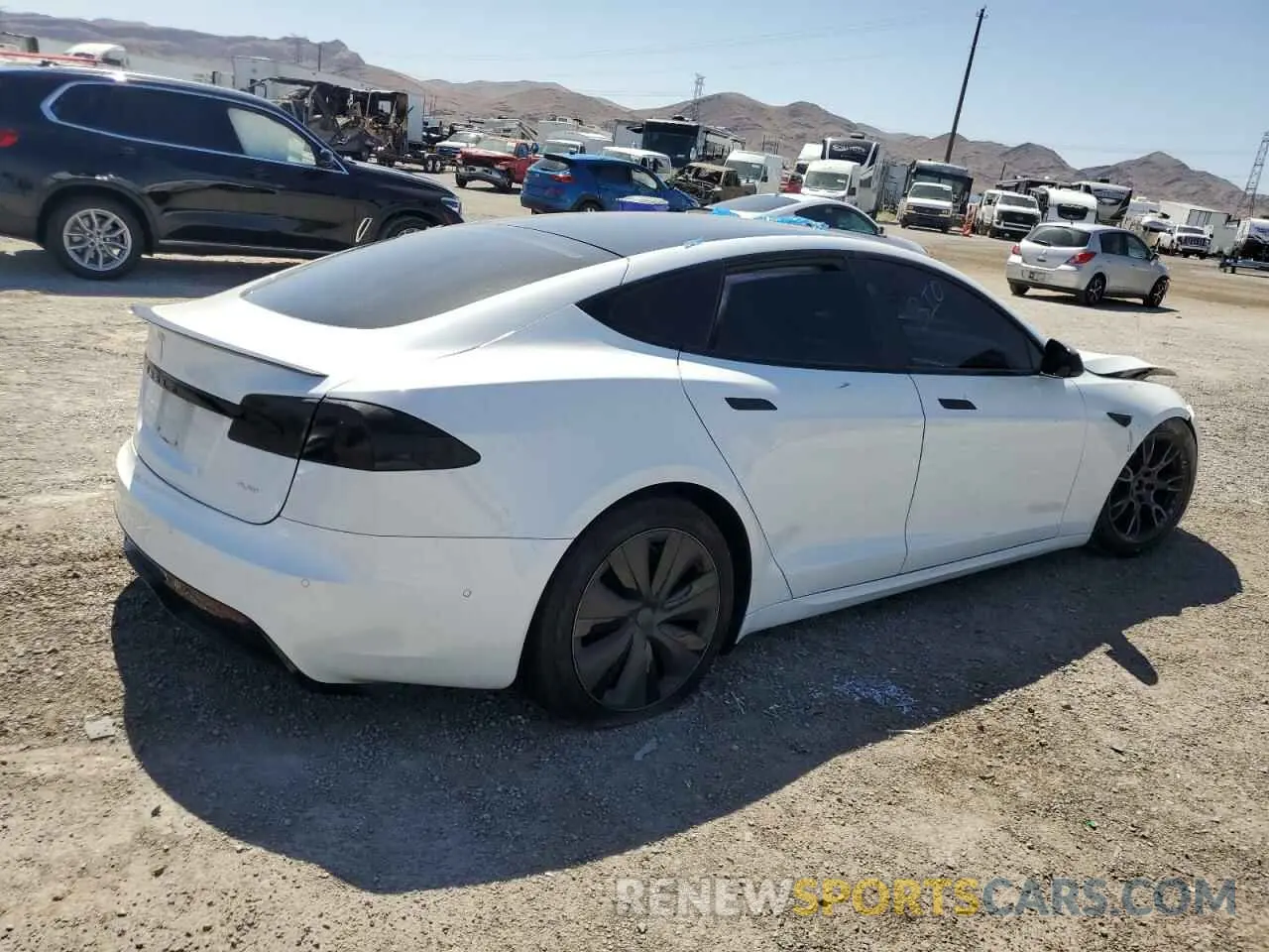 3 Photograph of a damaged car 5YJSA1E62MF442617 TESLA MODEL S 2021