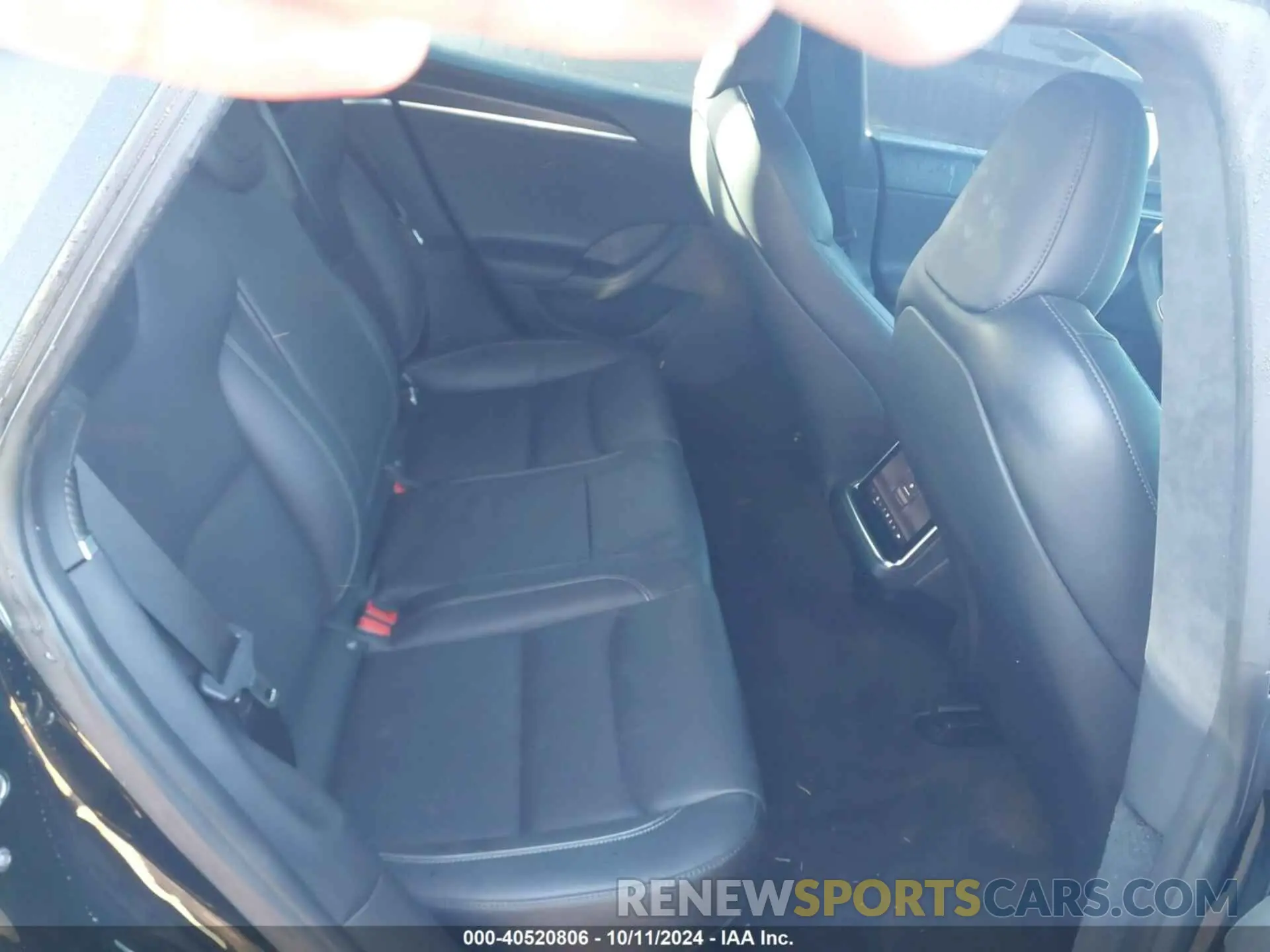 8 Photograph of a damaged car 5YJSA1E62MF451785 TESLA MODEL S 2021