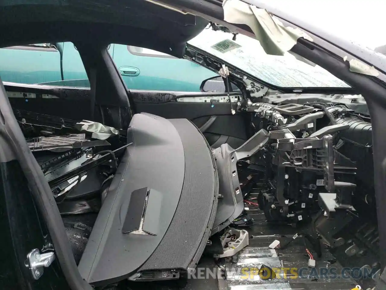 5 Photograph of a damaged car 5YJSA1E64MF433420 TESLA MODEL S 2021