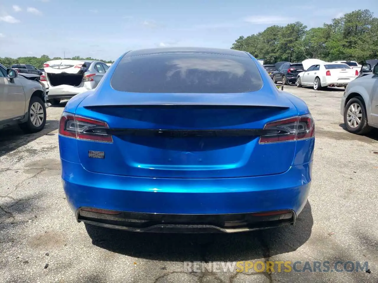 6 Photograph of a damaged car 5YJSA1E64MF438794 TESLA MODEL S 2021