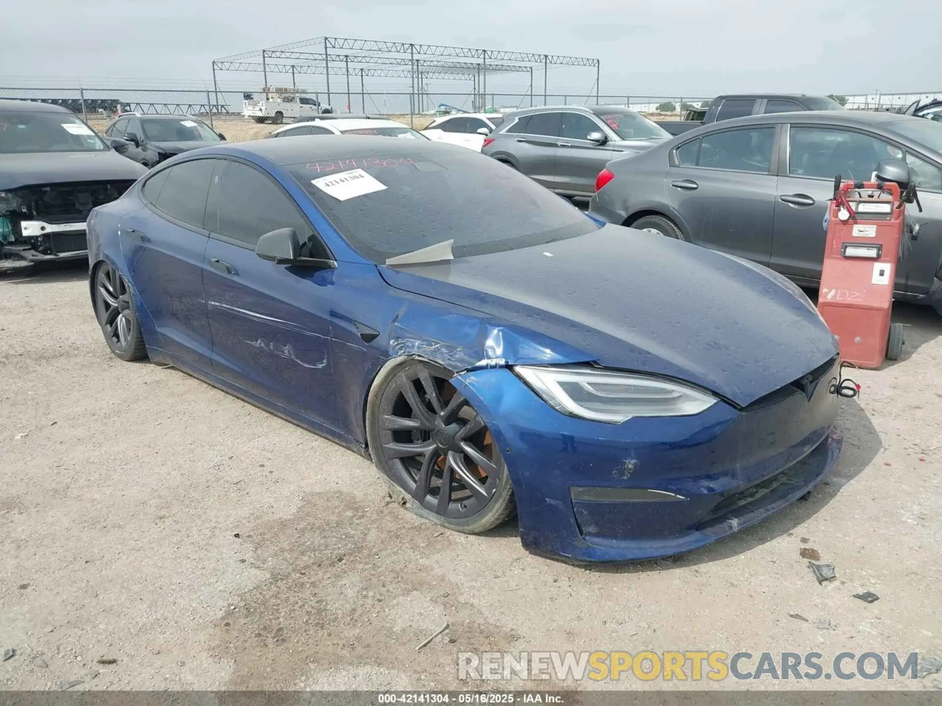 1 Photograph of a damaged car 5YJSA1E64MF442036 TESLA MODEL S 2021
