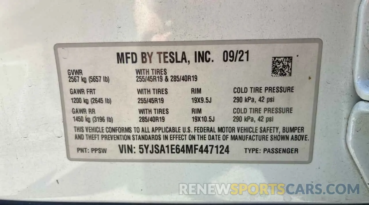 10 Photograph of a damaged car 5YJSA1E64MF447124 TESLA MODEL S 2021
