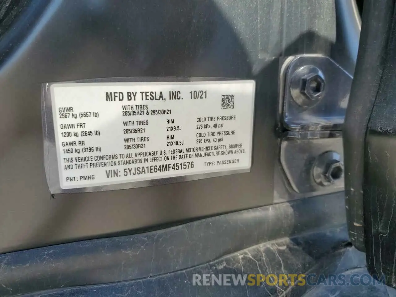 14 Photograph of a damaged car 5YJSA1E64MF451576 TESLA MODEL S 2021
