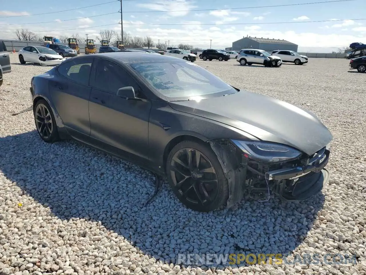 4 Photograph of a damaged car 5YJSA1E64MF451576 TESLA MODEL S 2021