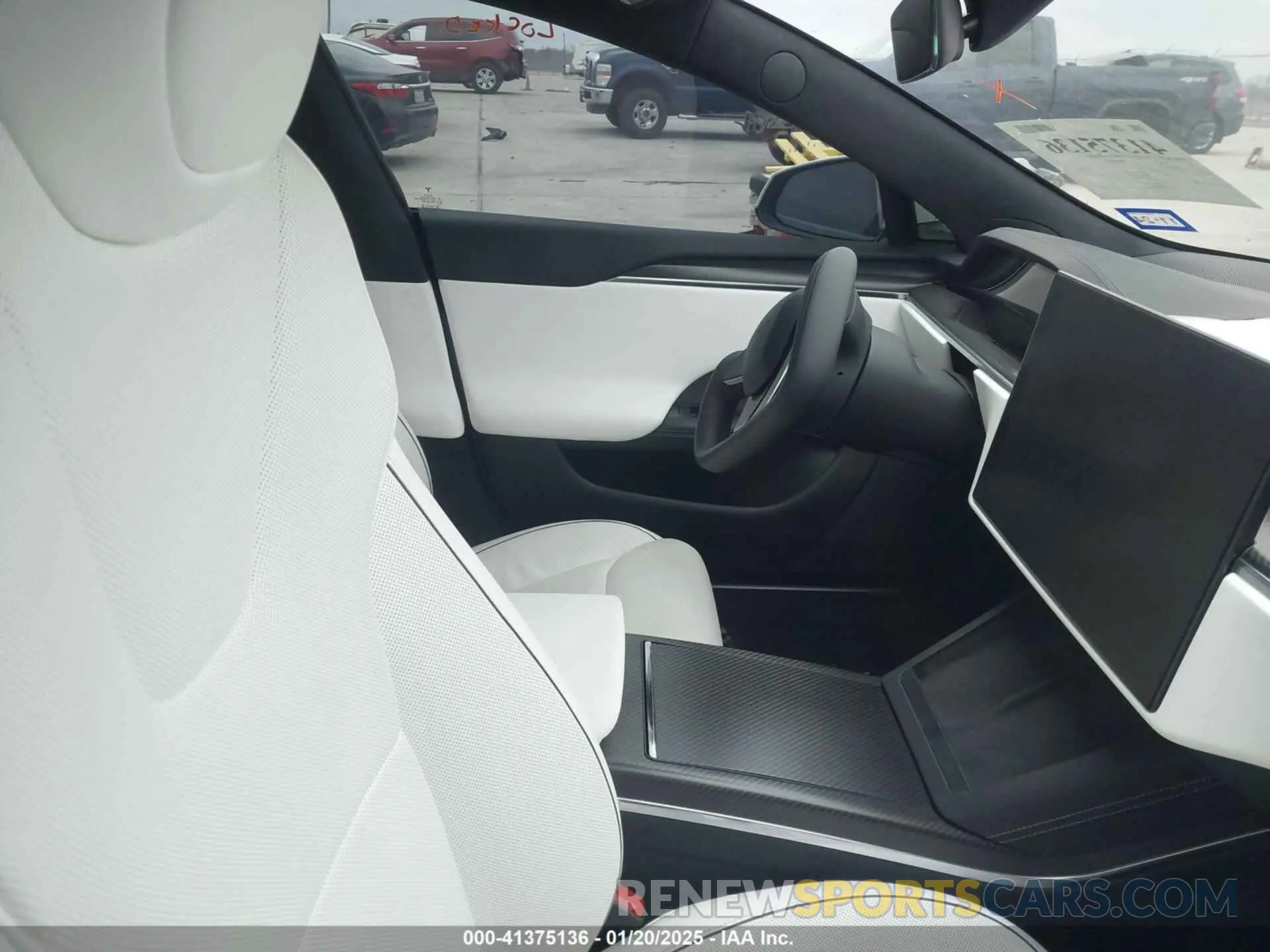 5 Photograph of a damaged car 5YJSA1E64MF452744 TESLA MODEL S 2021