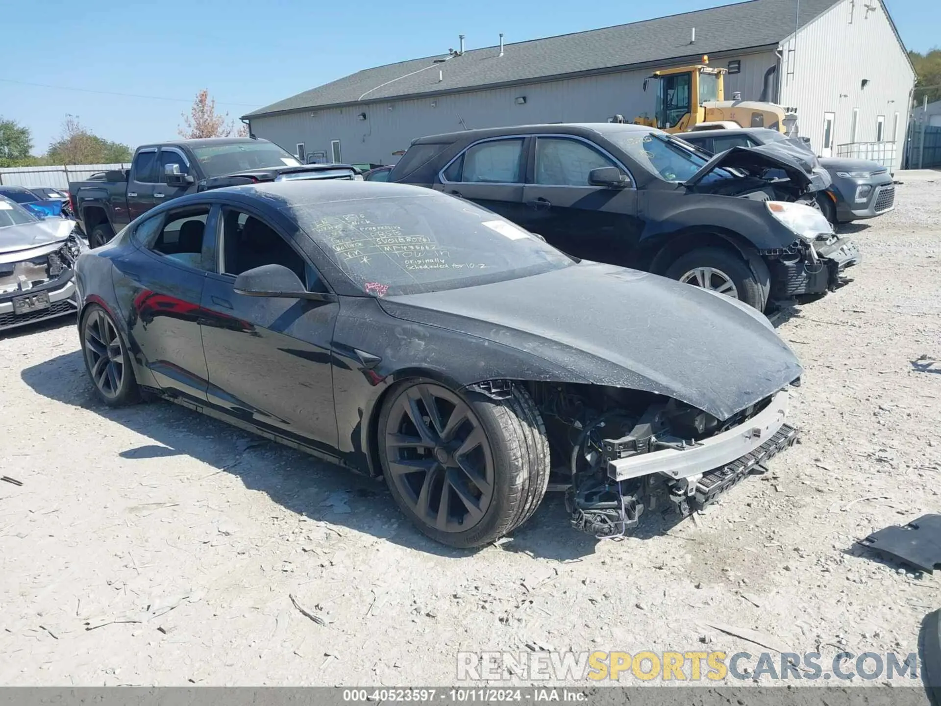 1 Photograph of a damaged car 5YJSA1E65MF435662 TESLA MODEL S 2021