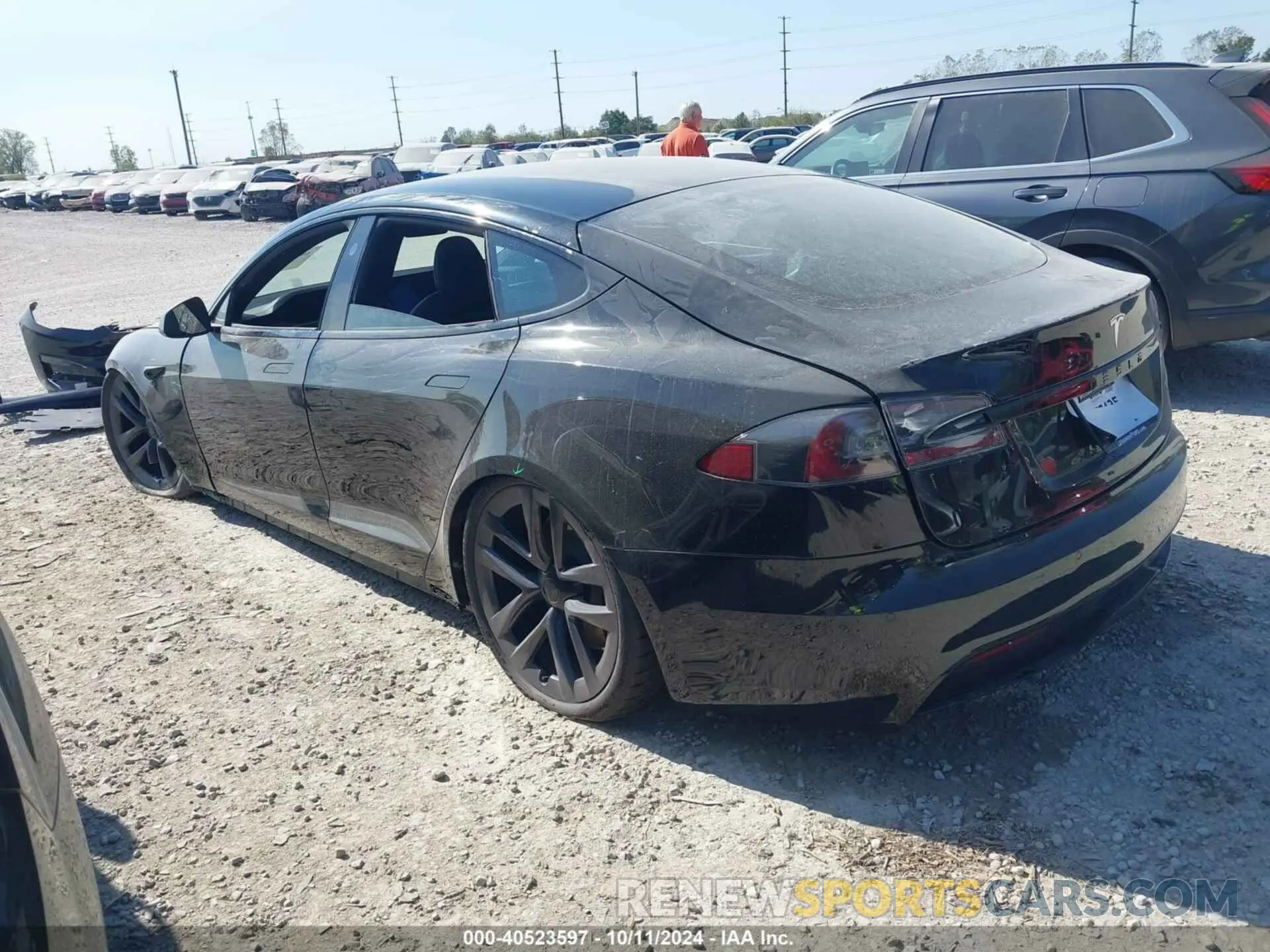3 Photograph of a damaged car 5YJSA1E65MF435662 TESLA MODEL S 2021