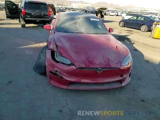 11 Photograph of a damaged car 5YJSA1E65MF435922 TESLA MODEL S 2021