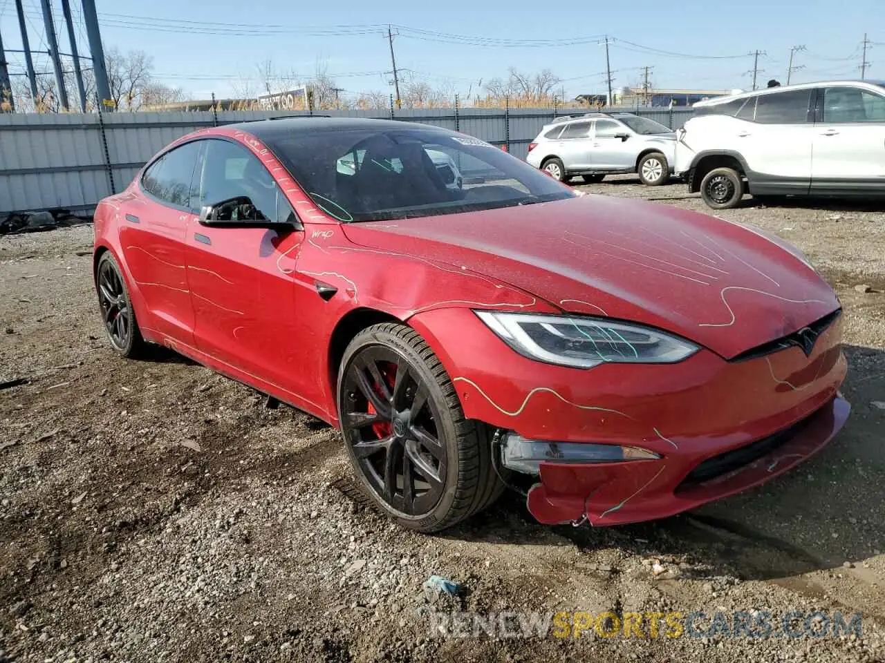4 Photograph of a damaged car 5YJSA1E66MF435931 TESLA MODEL S 2021