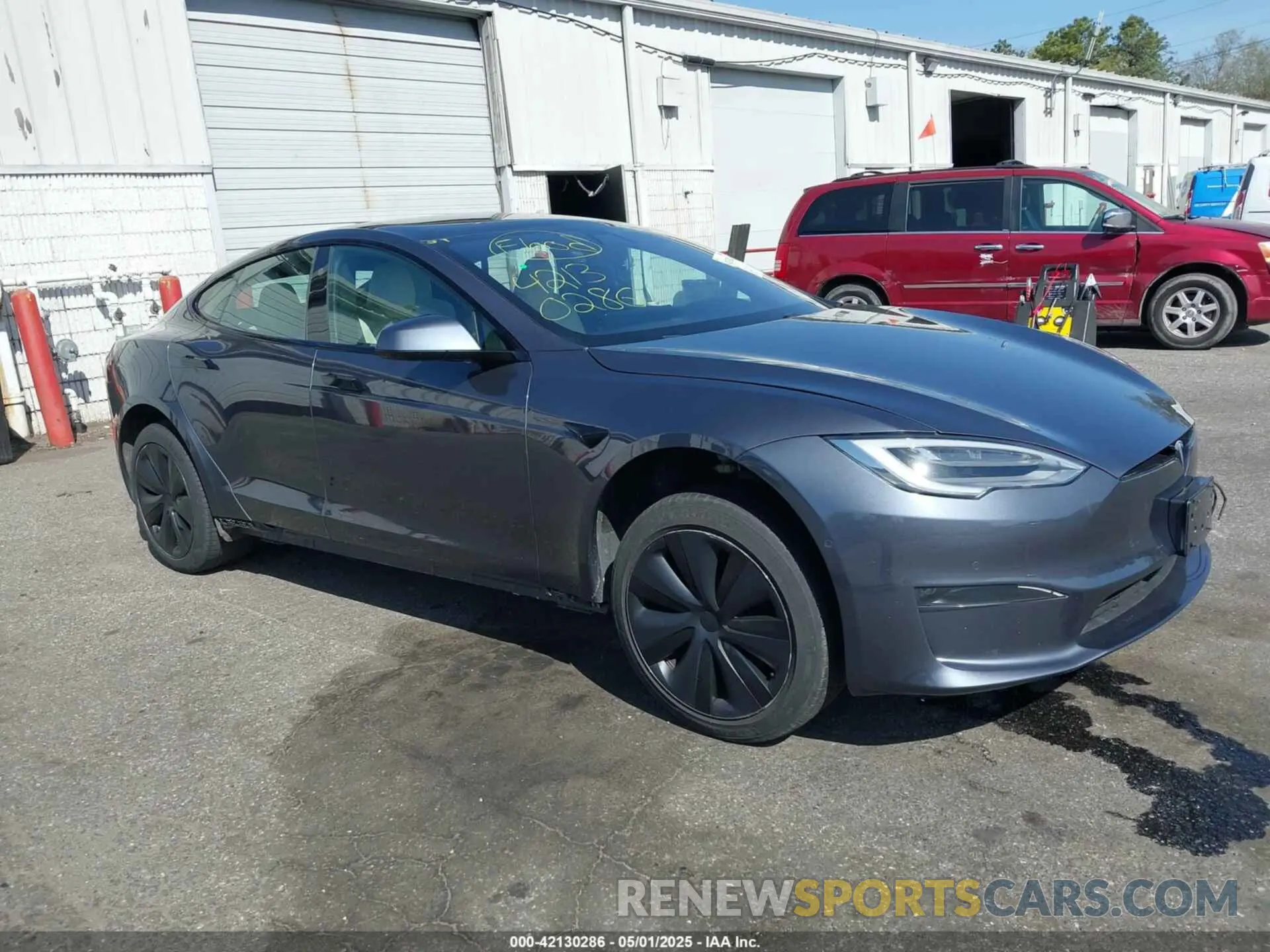 1 Photograph of a damaged car 5YJSA1E66MF456357 TESLA MODEL S 2021