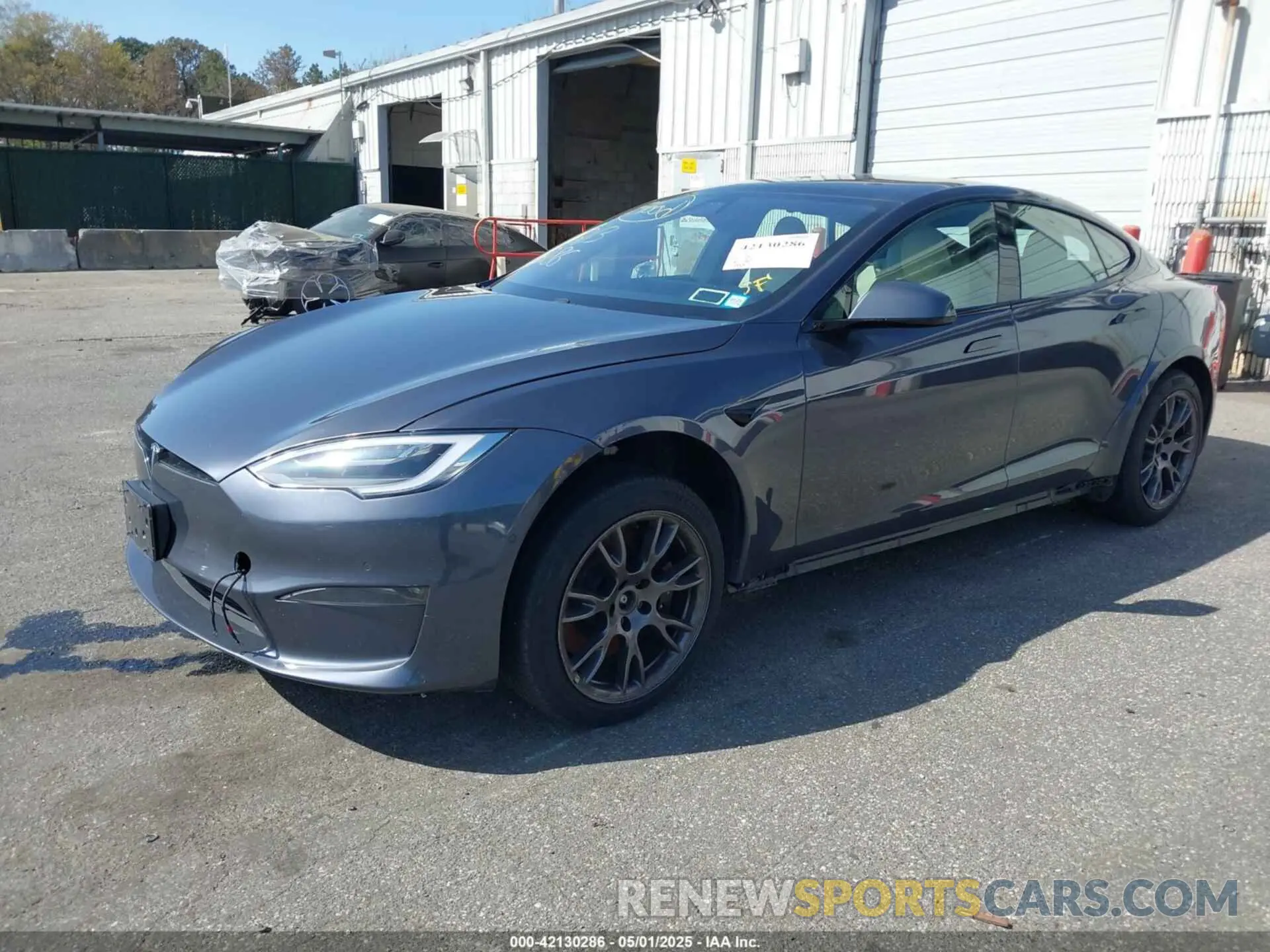 2 Photograph of a damaged car 5YJSA1E66MF456357 TESLA MODEL S 2021