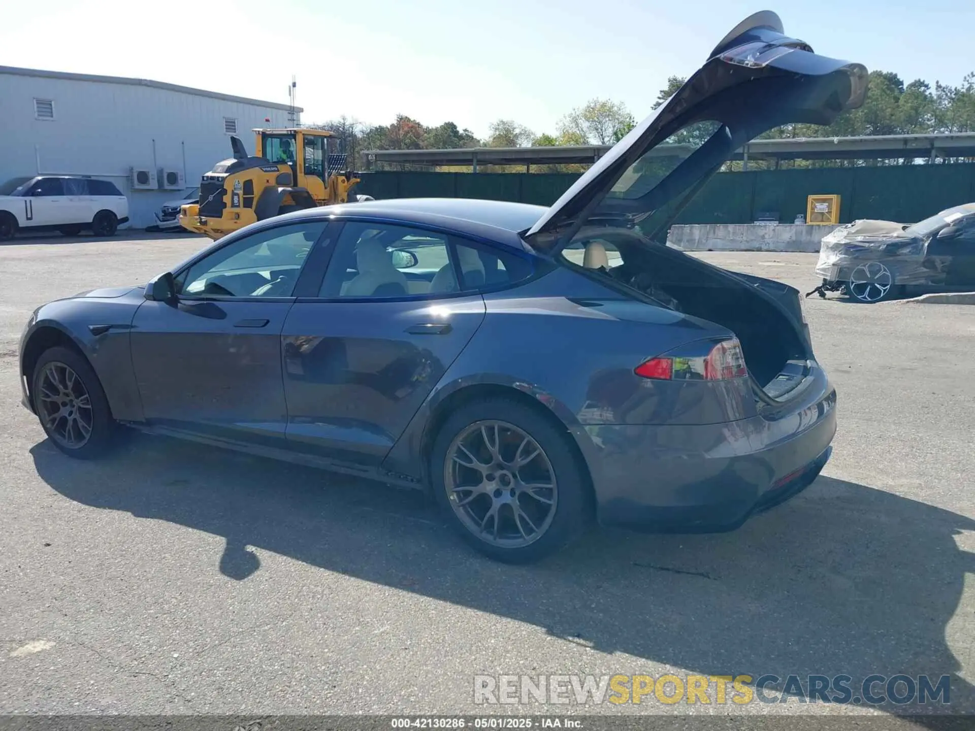 3 Photograph of a damaged car 5YJSA1E66MF456357 TESLA MODEL S 2021