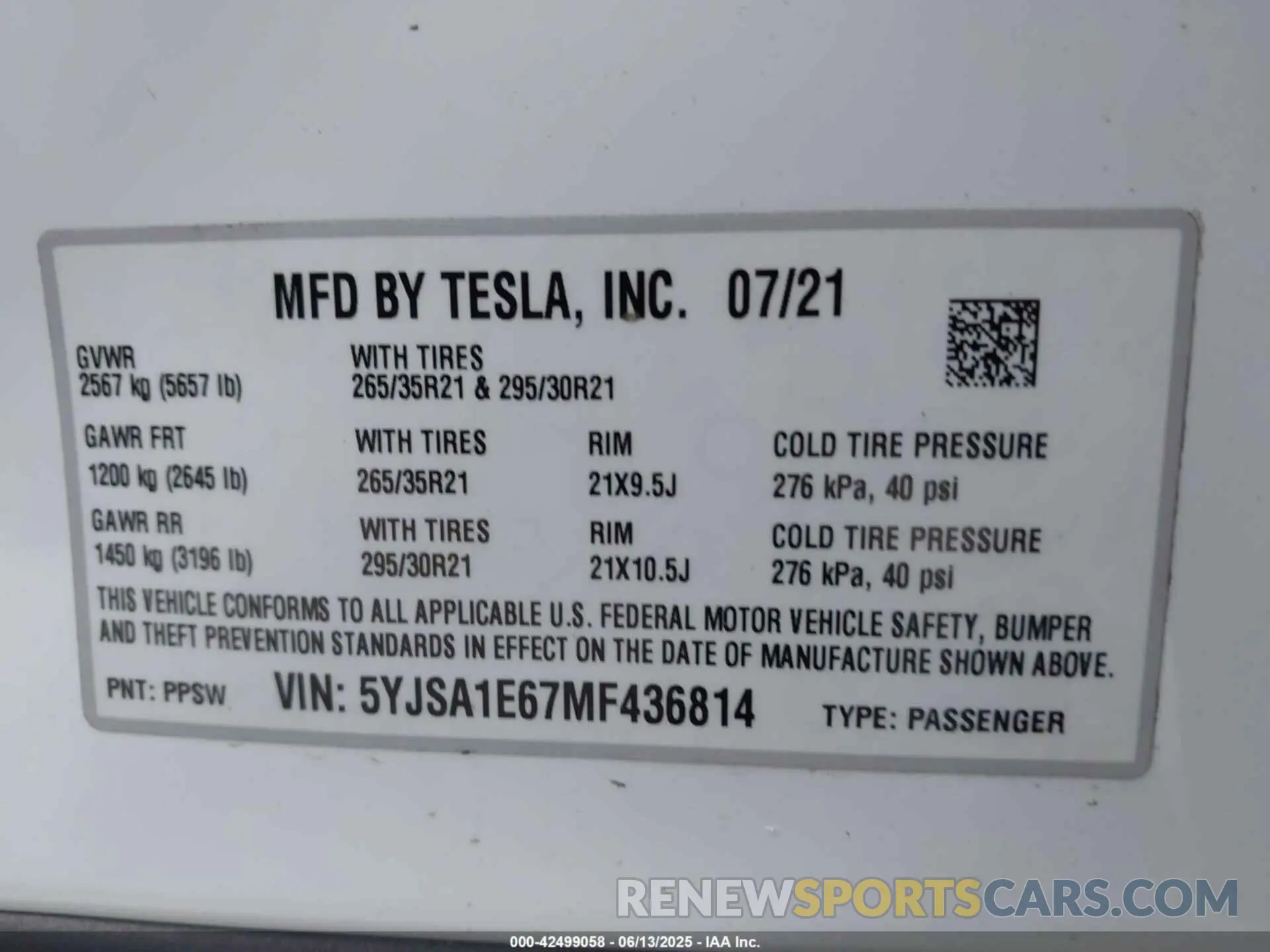 9 Photograph of a damaged car 5YJSA1E67MF436814 TESLA MODEL S 2021