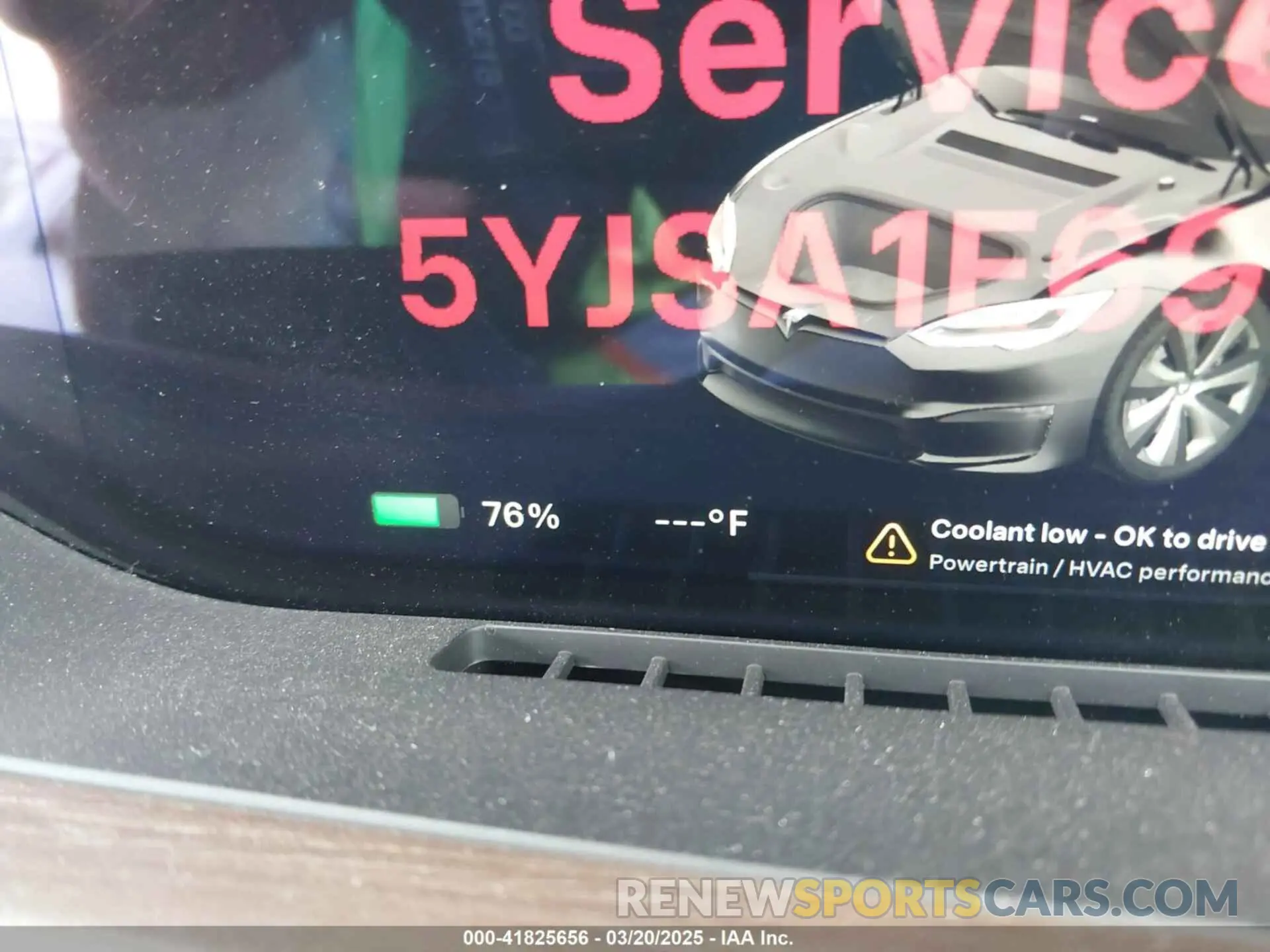 17 Photograph of a damaged car 5YJSA1E69MF439147 TESLA MODEL S 2021