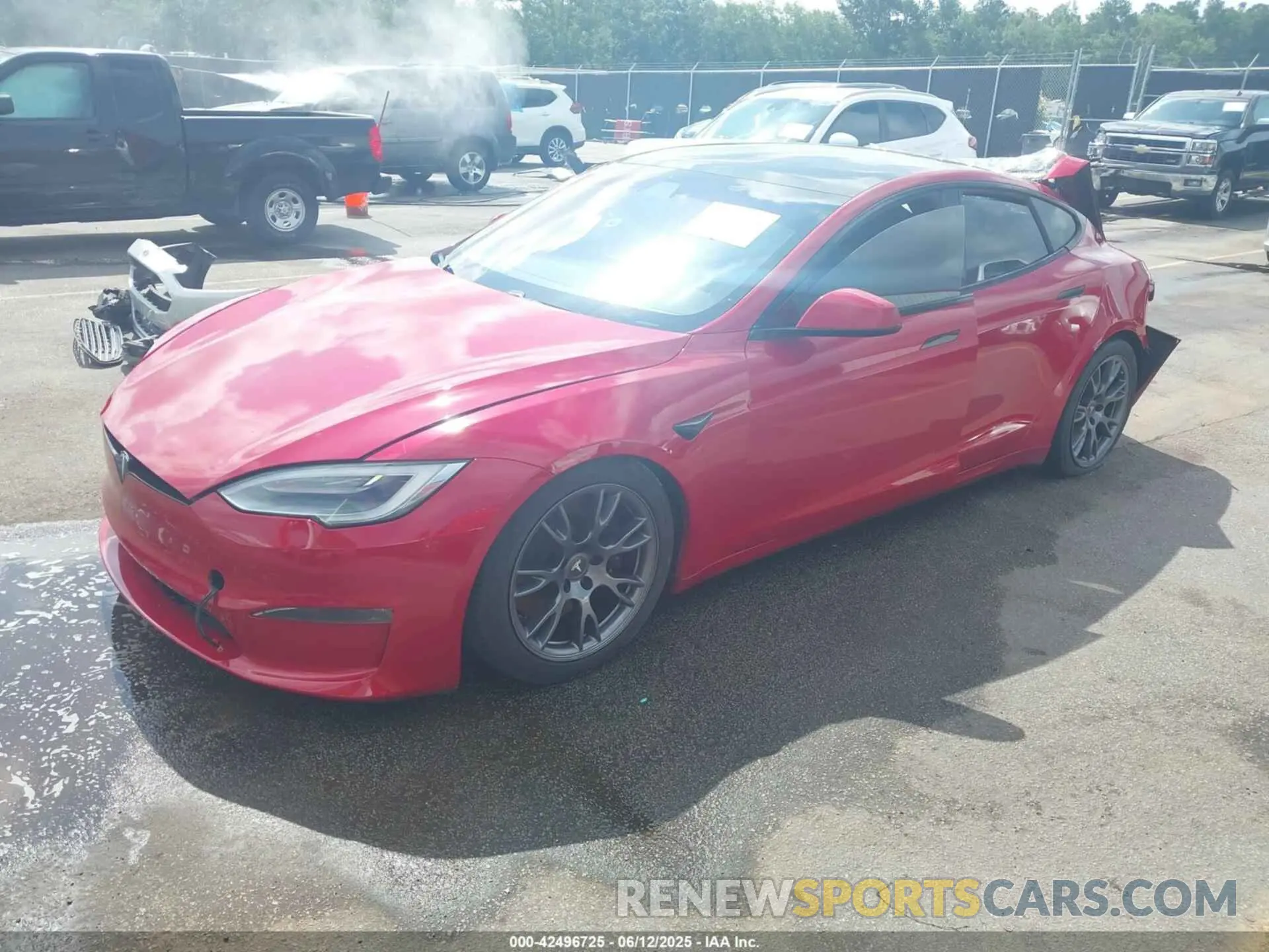 2 Photograph of a damaged car 5YJSA1E69MF439987 TESLA MODEL S 2021