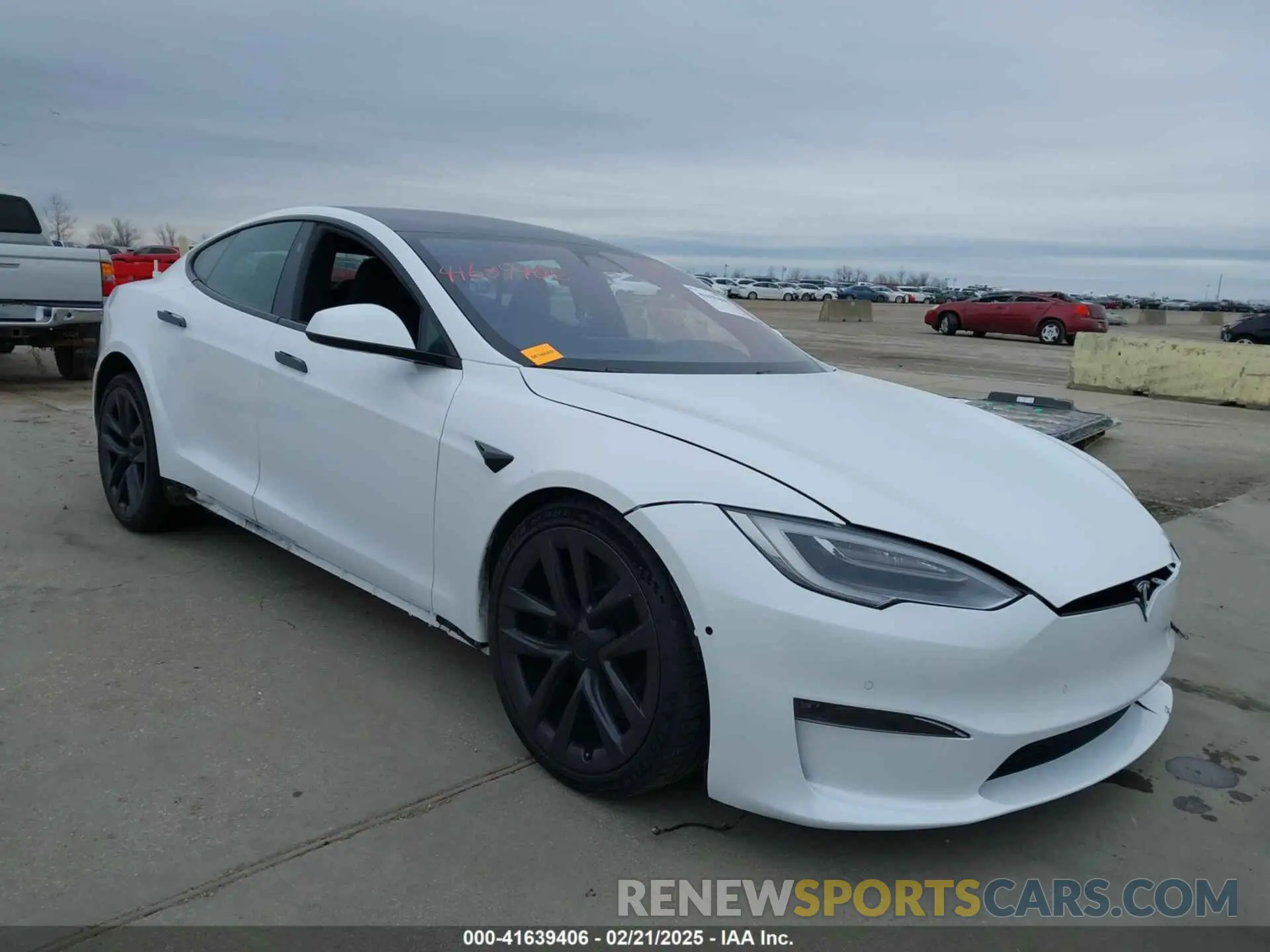 1 Photograph of a damaged car 5YJSA1E69MF452593 TESLA MODEL S 2021