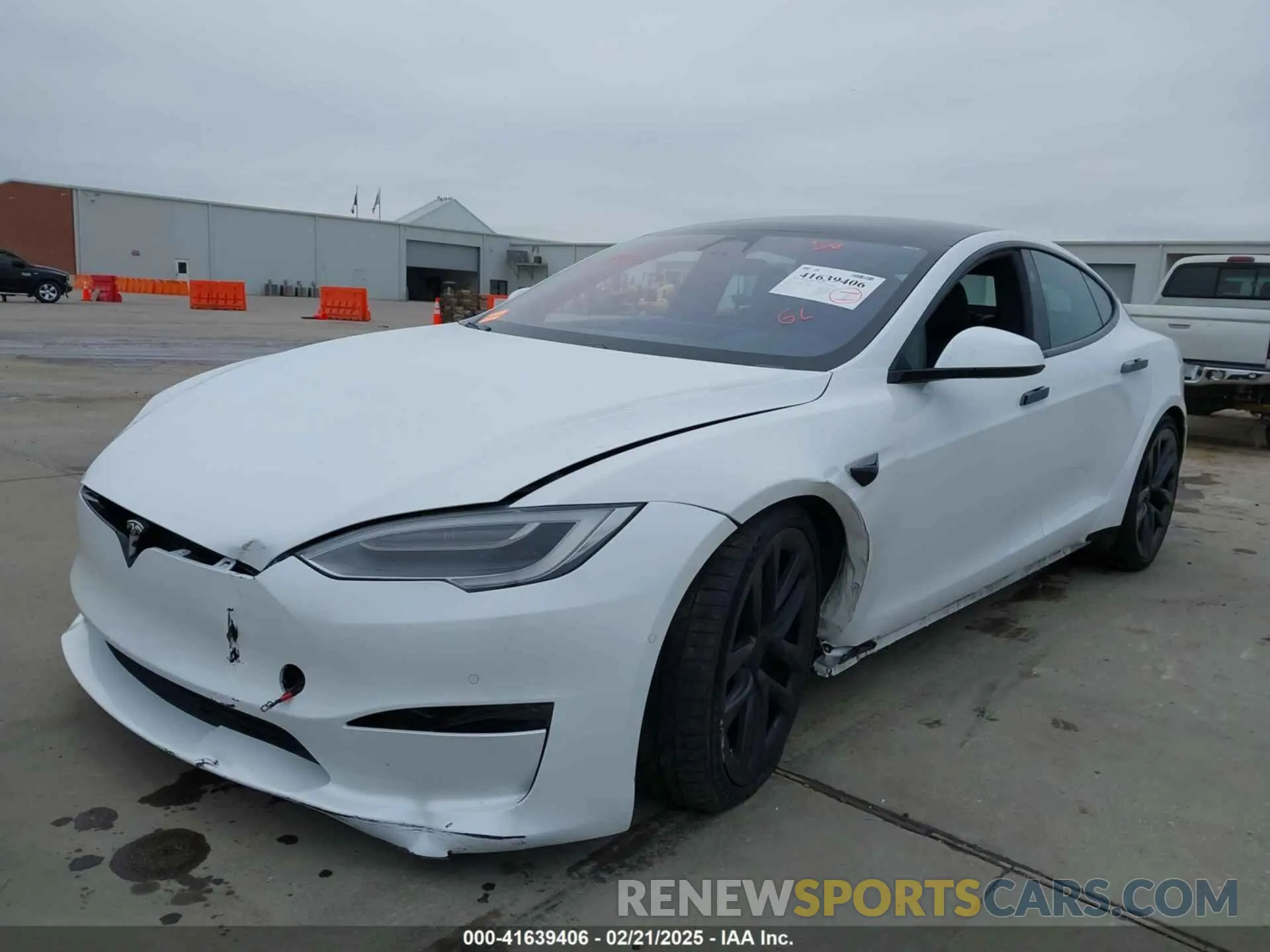 6 Photograph of a damaged car 5YJSA1E69MF452593 TESLA MODEL S 2021
