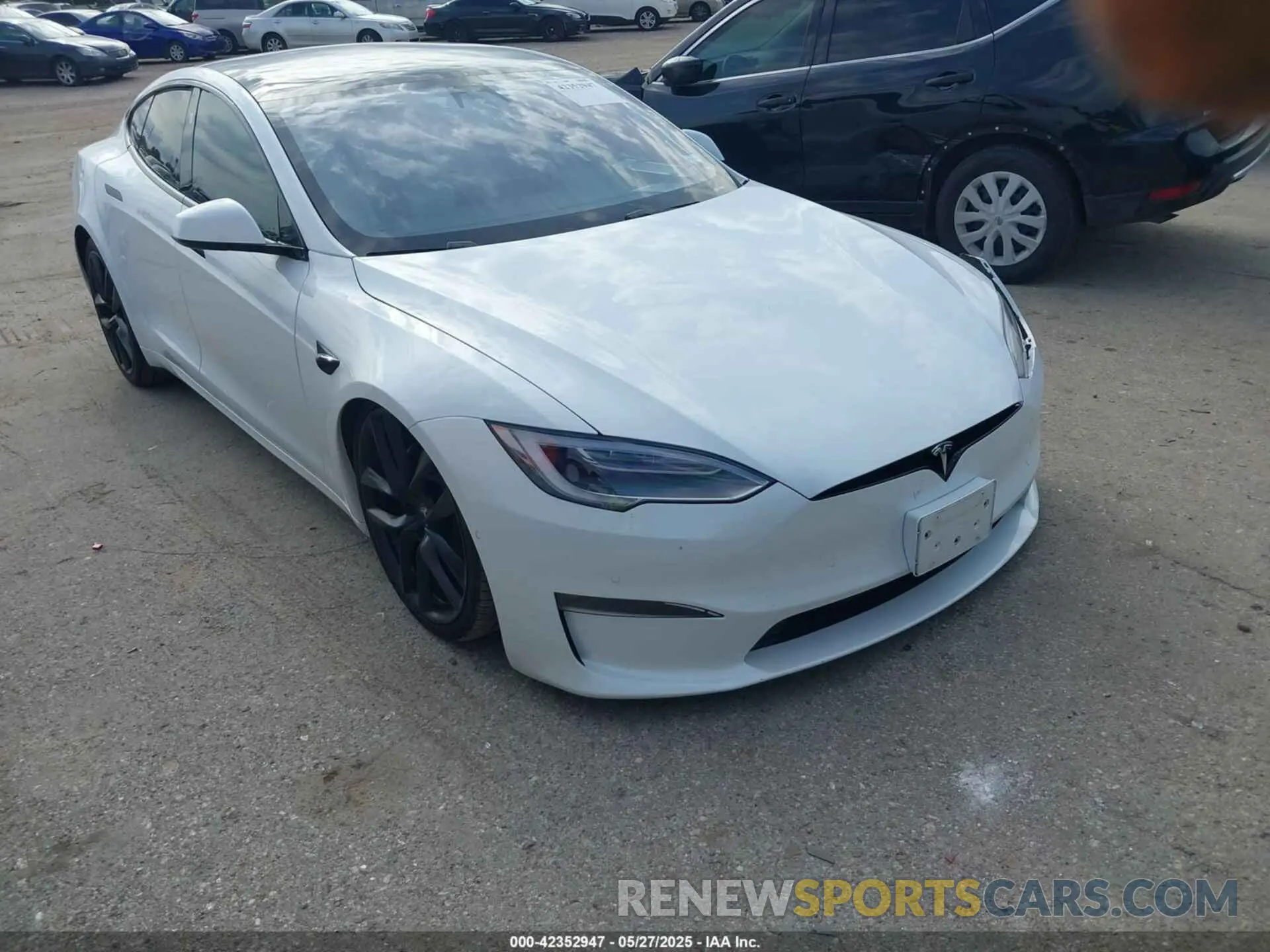 1 Photograph of a damaged car 5YJSA1E6XMF452747 TESLA MODEL S 2021