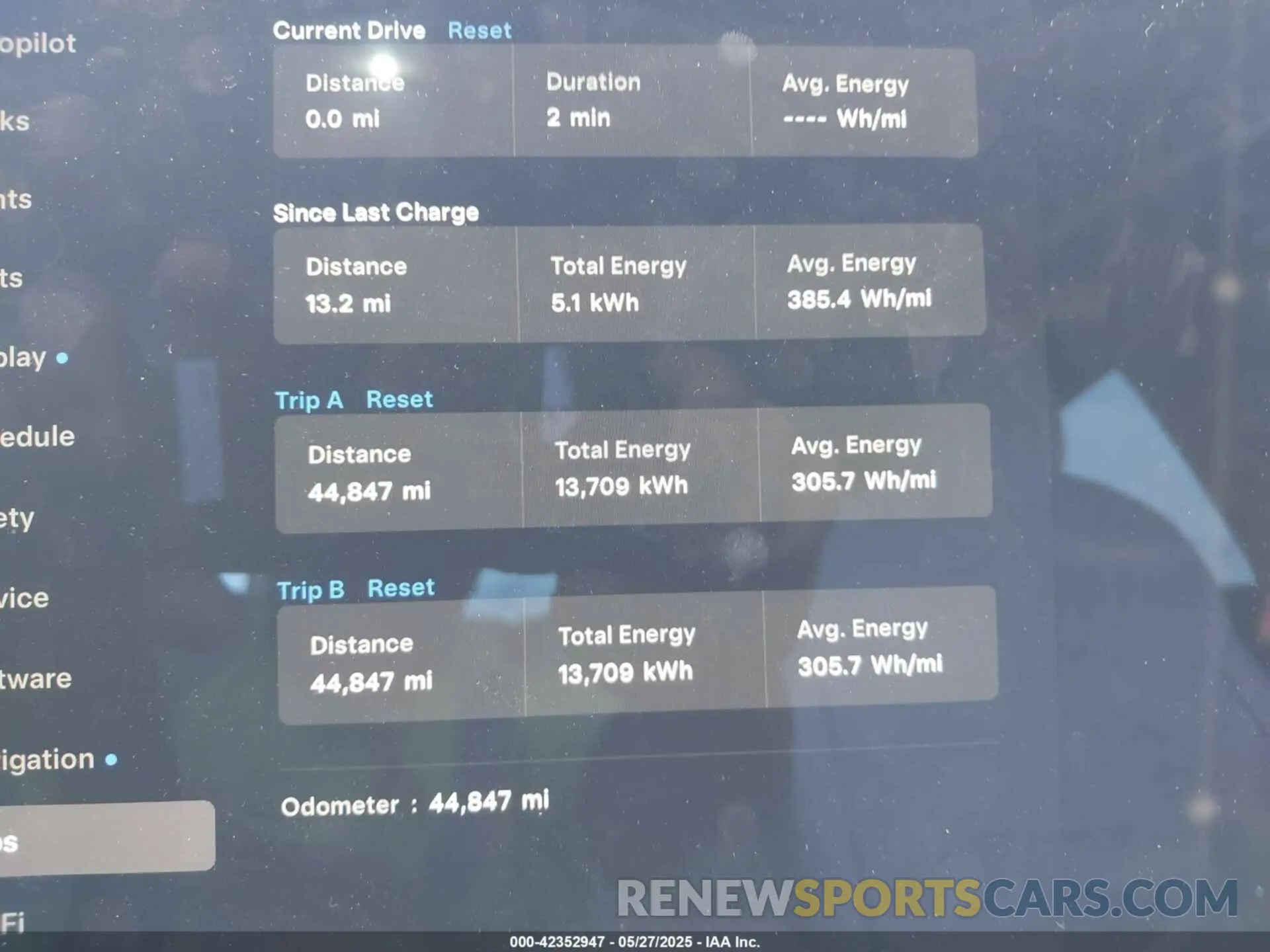 15 Photograph of a damaged car 5YJSA1E6XMF452747 TESLA MODEL S 2021