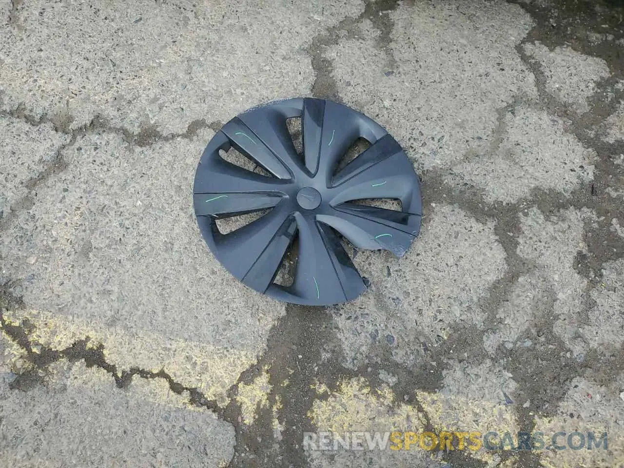 12 Photograph of a damaged car 5YJSA1E6XMF455390 TESLA MODEL S 2021