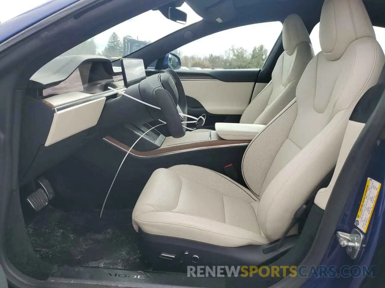 7 Photograph of a damaged car 5YJSA1E6XMF455390 TESLA MODEL S 2021