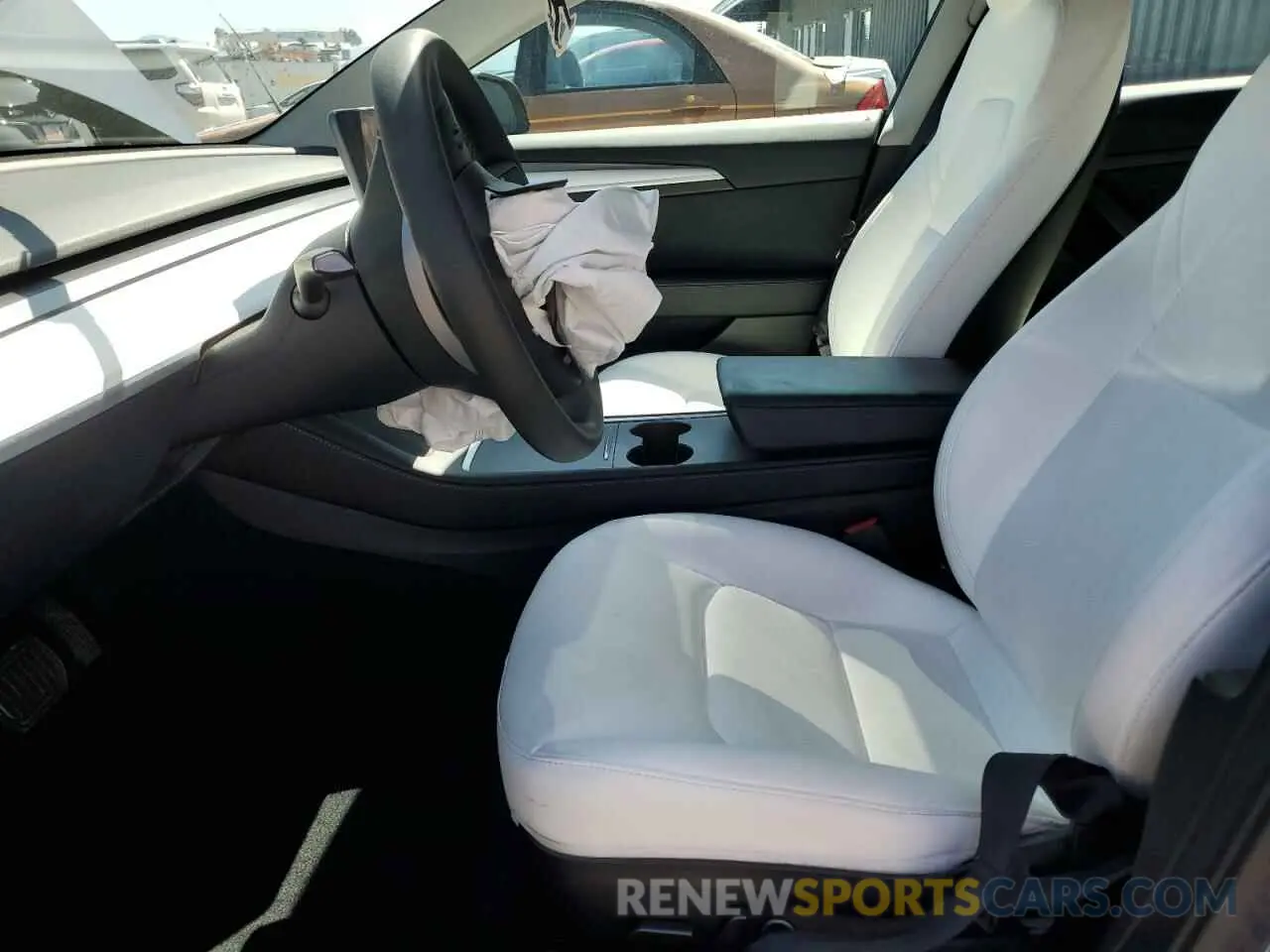 7 Photograph of a damaged car 5YJ3E1EB7NF260337 TESLA MODEL S 2022