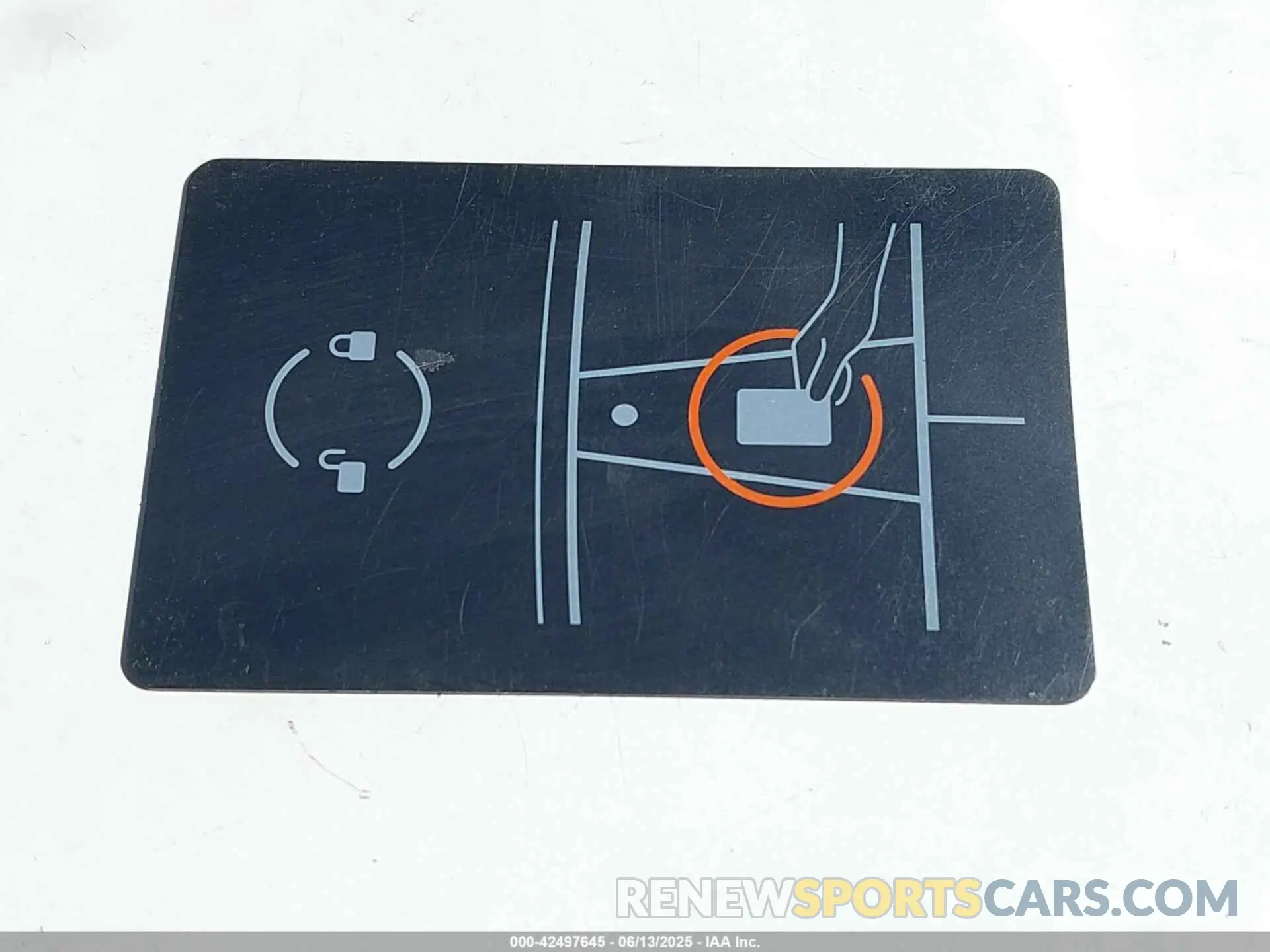 11 Photograph of a damaged car 5YJSA1E50NF459084 TESLA MODEL S 2022