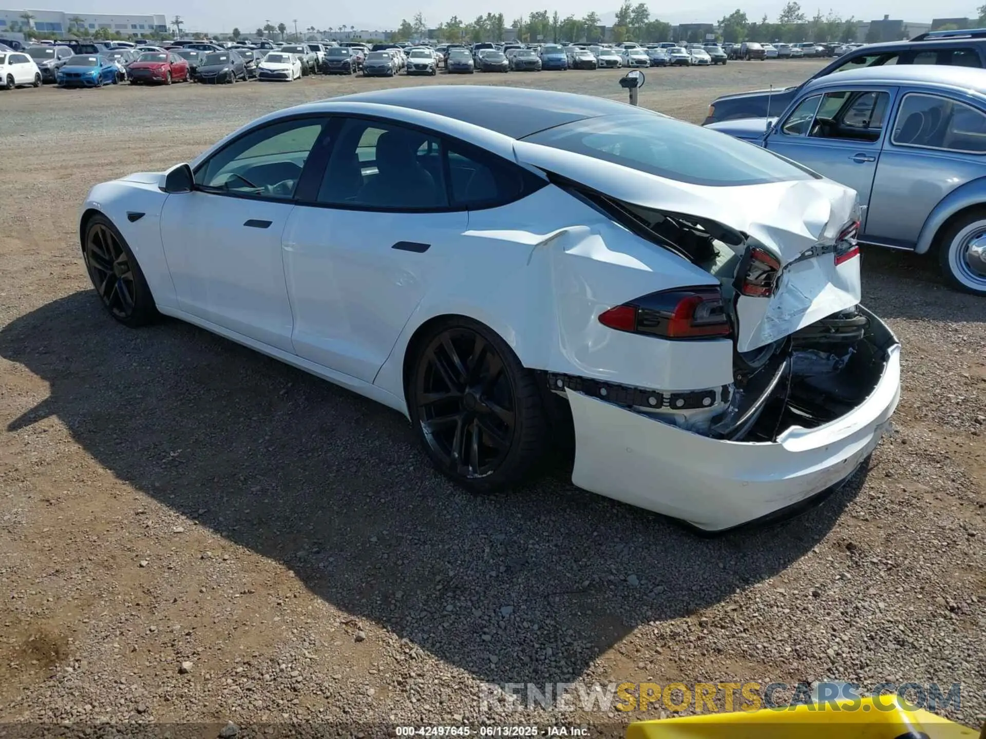 3 Photograph of a damaged car 5YJSA1E50NF459084 TESLA MODEL S 2022