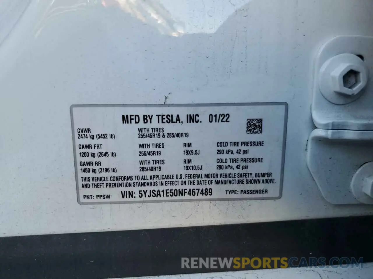 14 Photograph of a damaged car 5YJSA1E50NF467489 TESLA MODEL S 2022