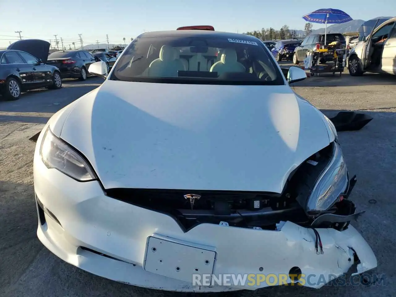 5 Photograph of a damaged car 5YJSA1E50NF467489 TESLA MODEL S 2022