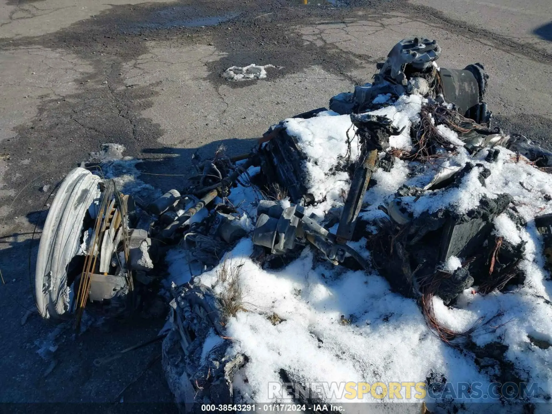 7 Photograph of a damaged car 5YJSA1E50NF470988 TESLA MODEL S 2022