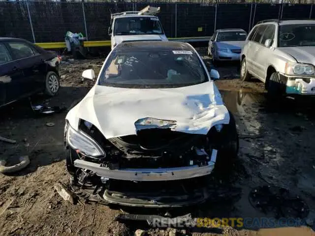 5 Photograph of a damaged car 5YJSA1E50NF471509 TESLA MODEL S 2022