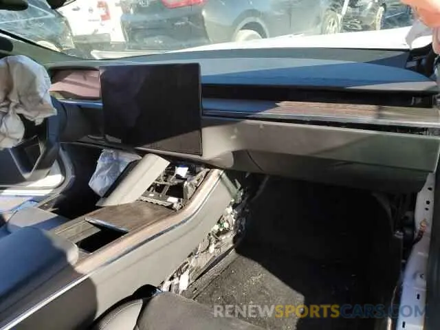 8 Photograph of a damaged car 5YJSA1E50NF471509 TESLA MODEL S 2022