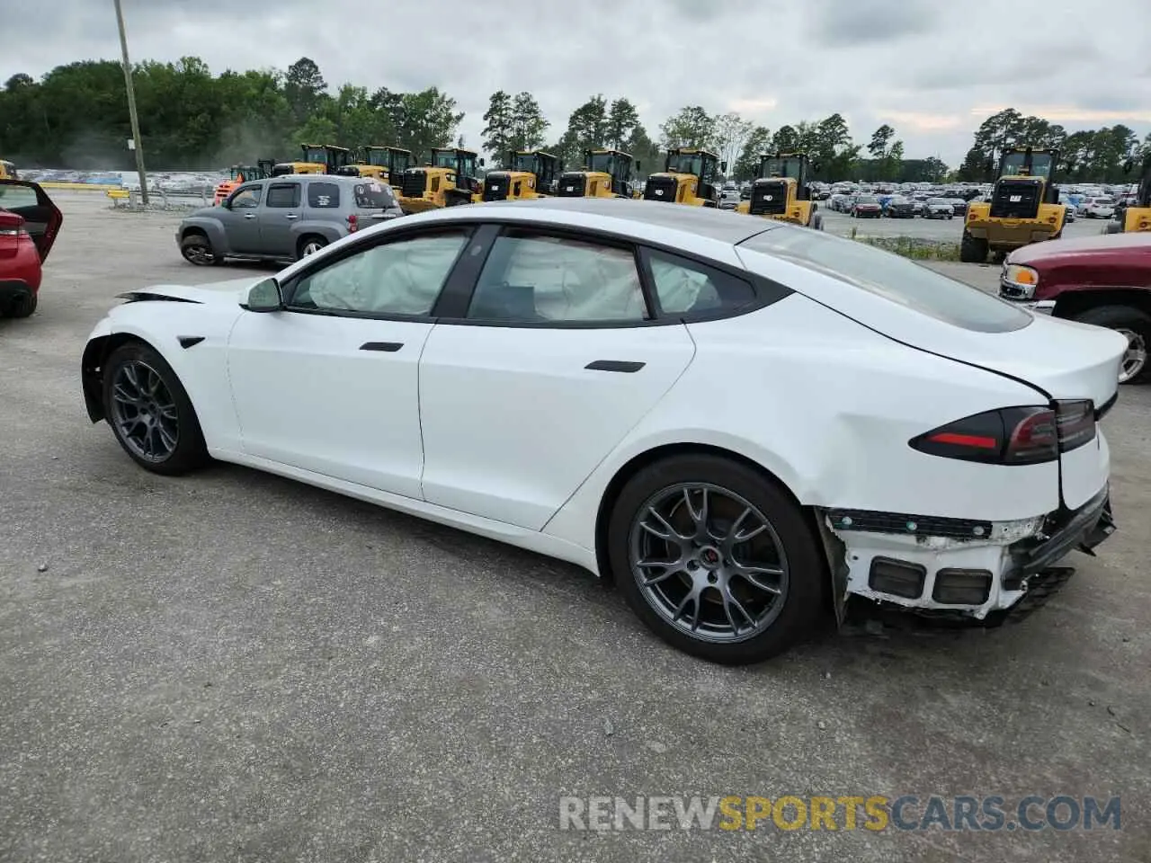 2 Photograph of a damaged car 5YJSA1E50NF476127 TESLA MODEL S 2022