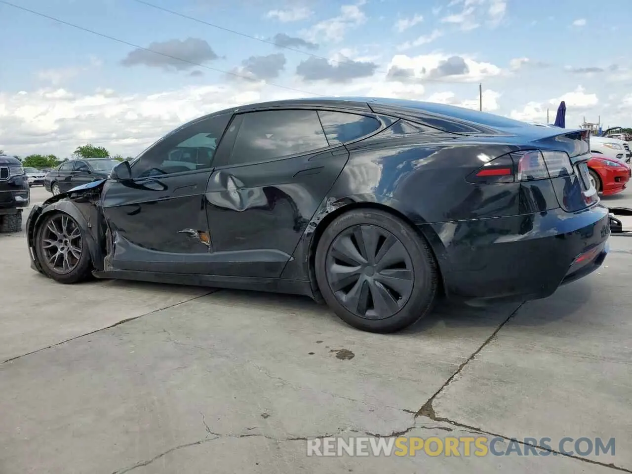 2 Photograph of a damaged car 5YJSA1E50NF492117 TESLA MODEL S 2022