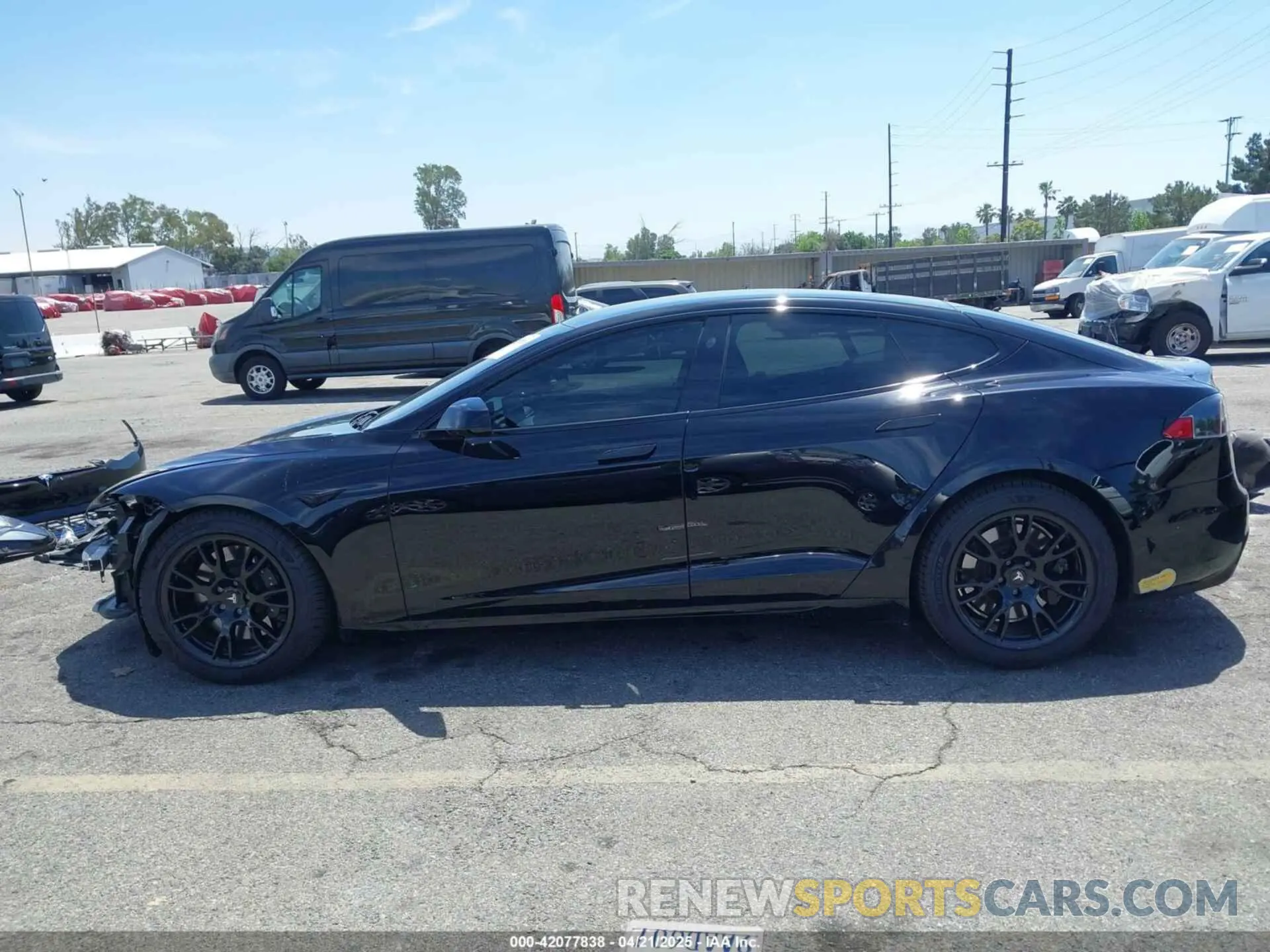15 Photograph of a damaged car 5YJSA1E51NF464231 TESLA MODEL S 2022