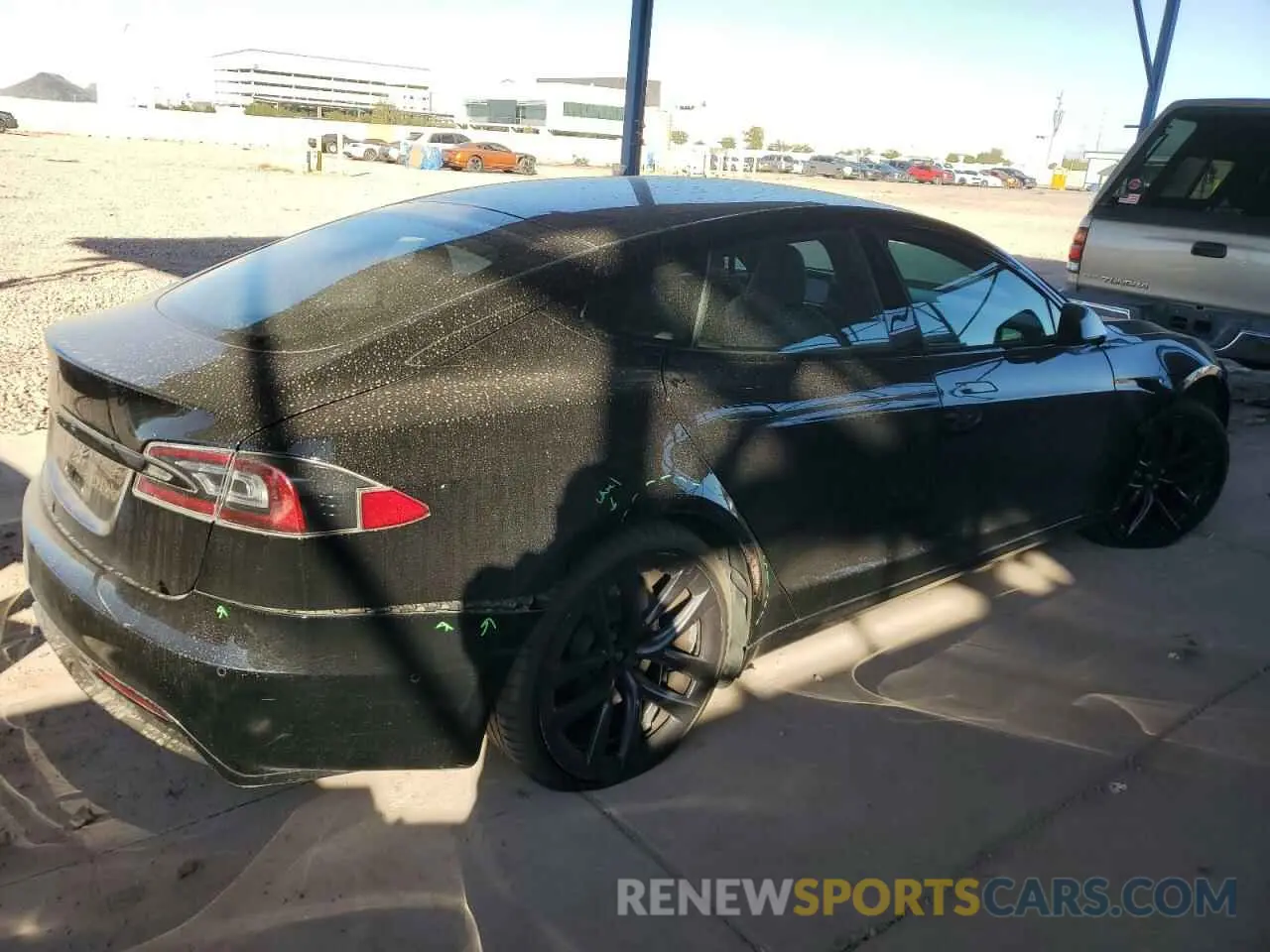 3 Photograph of a damaged car 5YJSA1E51NF464763 TESLA MODEL S 2022