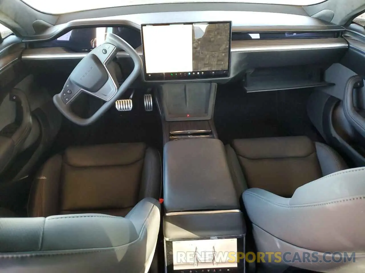 8 Photograph of a damaged car 5YJSA1E51NF464763 TESLA MODEL S 2022