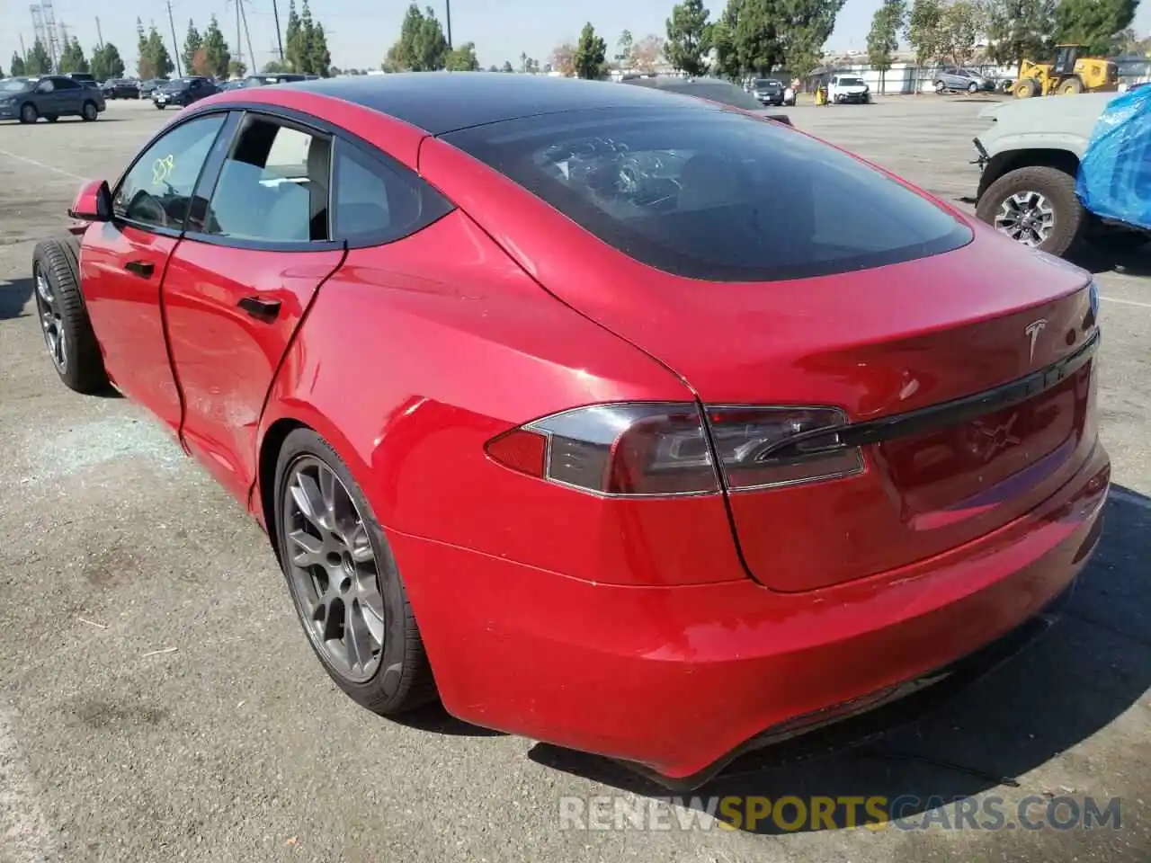 3 Photograph of a damaged car 5YJSA1E51NF469722 TESLA MODEL S 2022