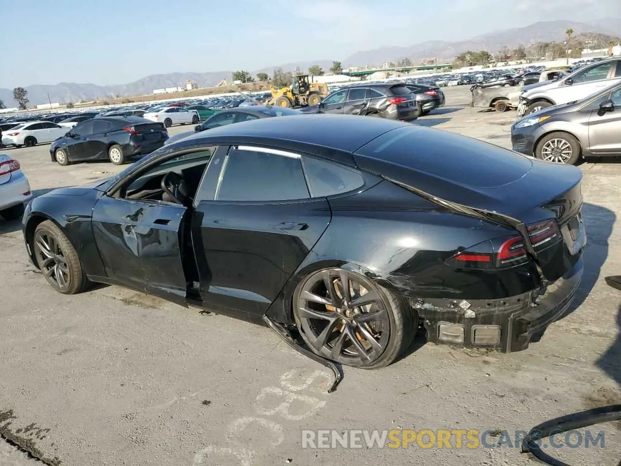 2 Photograph of a damaged car 5YJSA1E51NF482745 TESLA MODEL S 2022