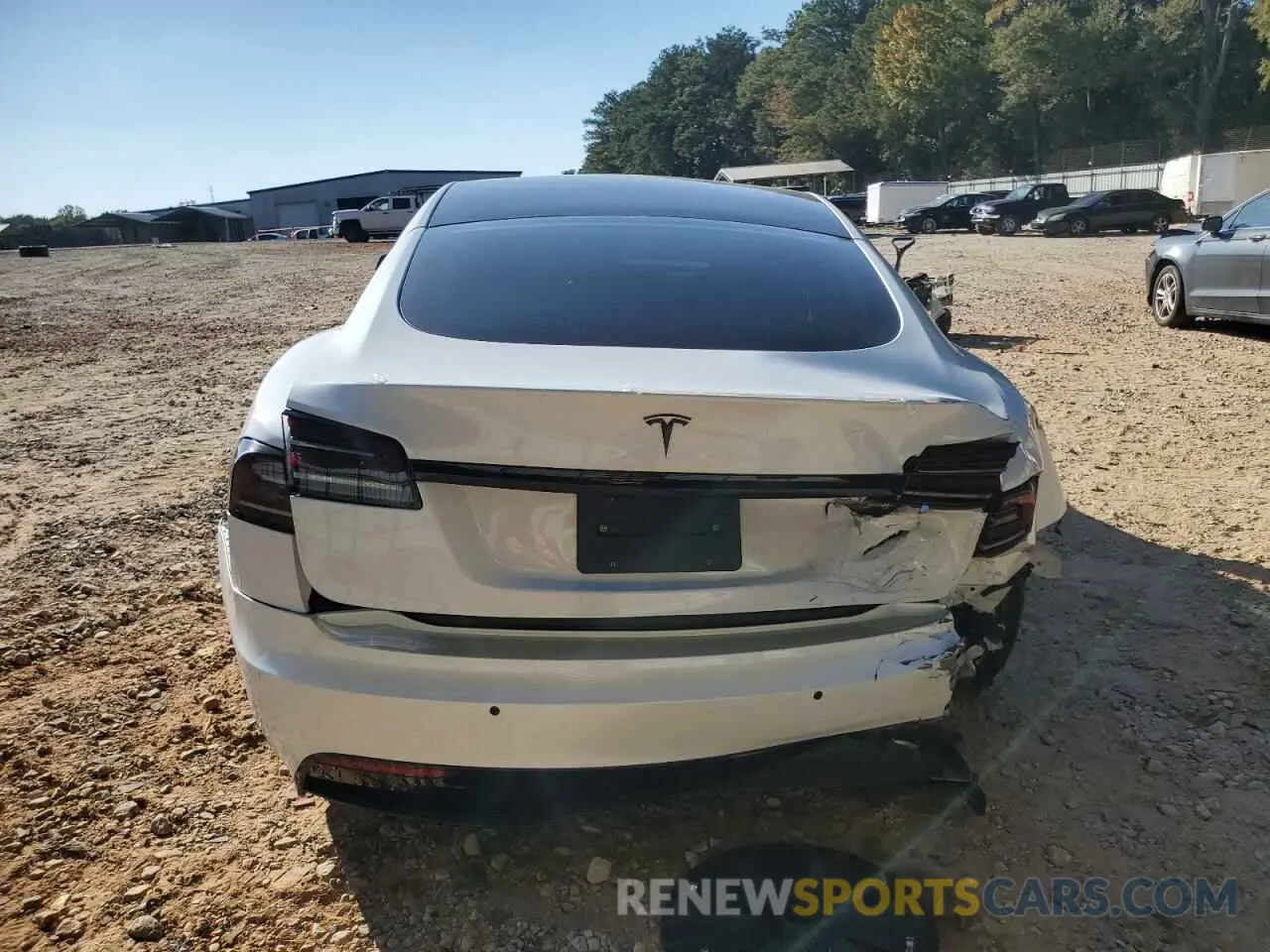 6 Photograph of a damaged car 5YJSA1E51NF489212 TESLA MODEL S 2022