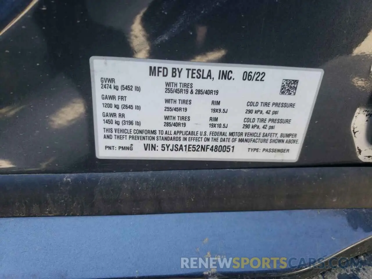 12 Photograph of a damaged car 5YJSA1E52NF480051 TESLA MODEL S 2022