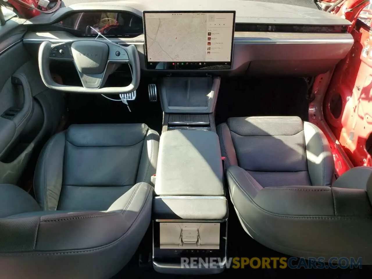 8 Photograph of a damaged car 5YJSA1E52NF493799 TESLA MODEL S 2022