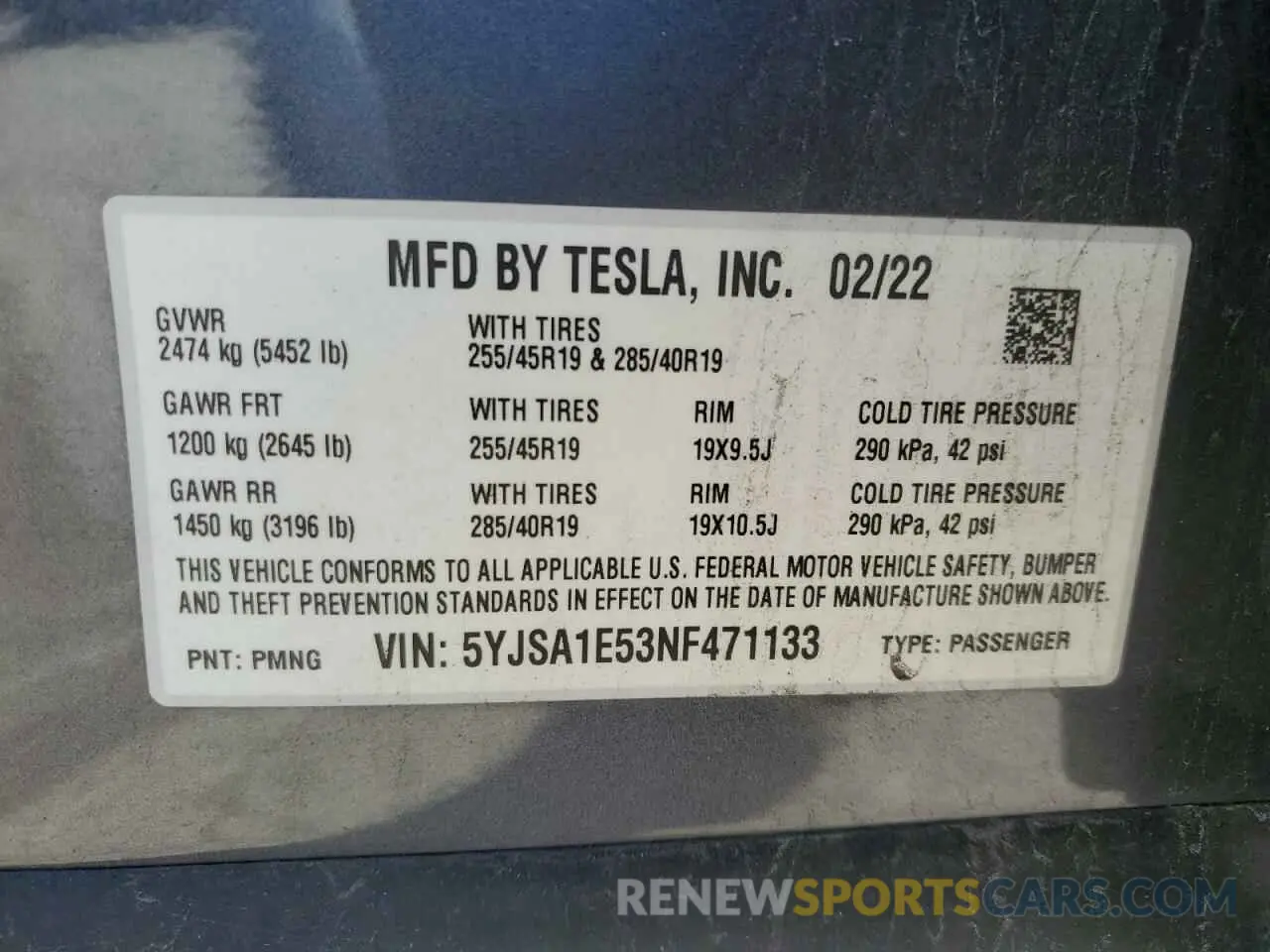 12 Photograph of a damaged car 5YJSA1E53NF471133 TESLA MODEL S 2022