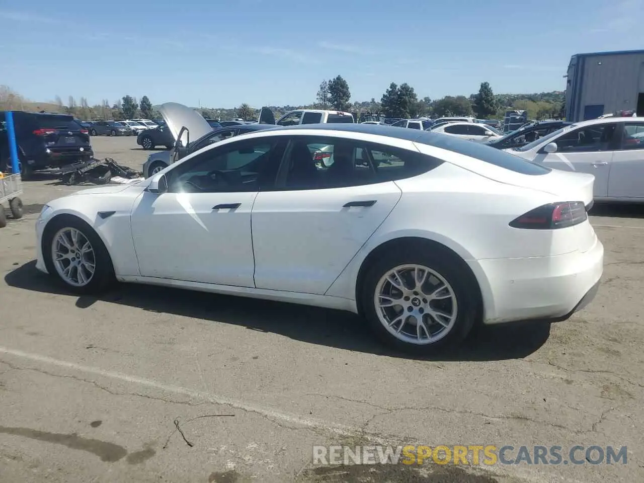 2 Photograph of a damaged car 5YJSA1E53NF474095 TESLA MODEL S 2022