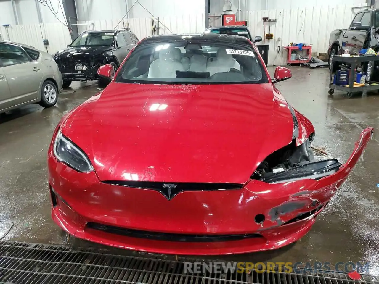 5 Photograph of a damaged car 5YJSA1E53NF483122 TESLA MODEL S 2022