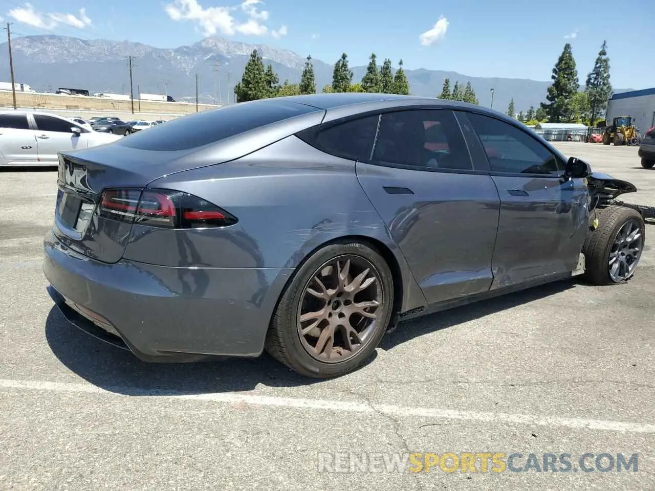 3 Photograph of a damaged car 5YJSA1E53NF491494 TESLA MODEL S 2022